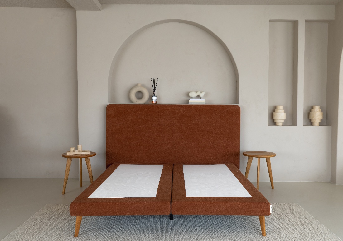 Auraletto_boxspring_letto_low_hoofdfoto