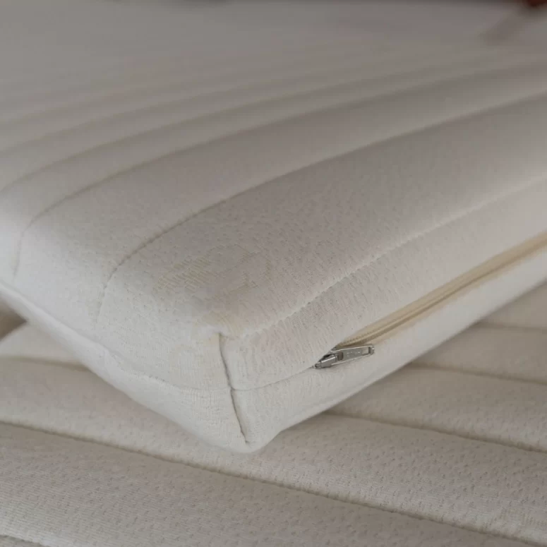 auraletto_babymattress_zipper